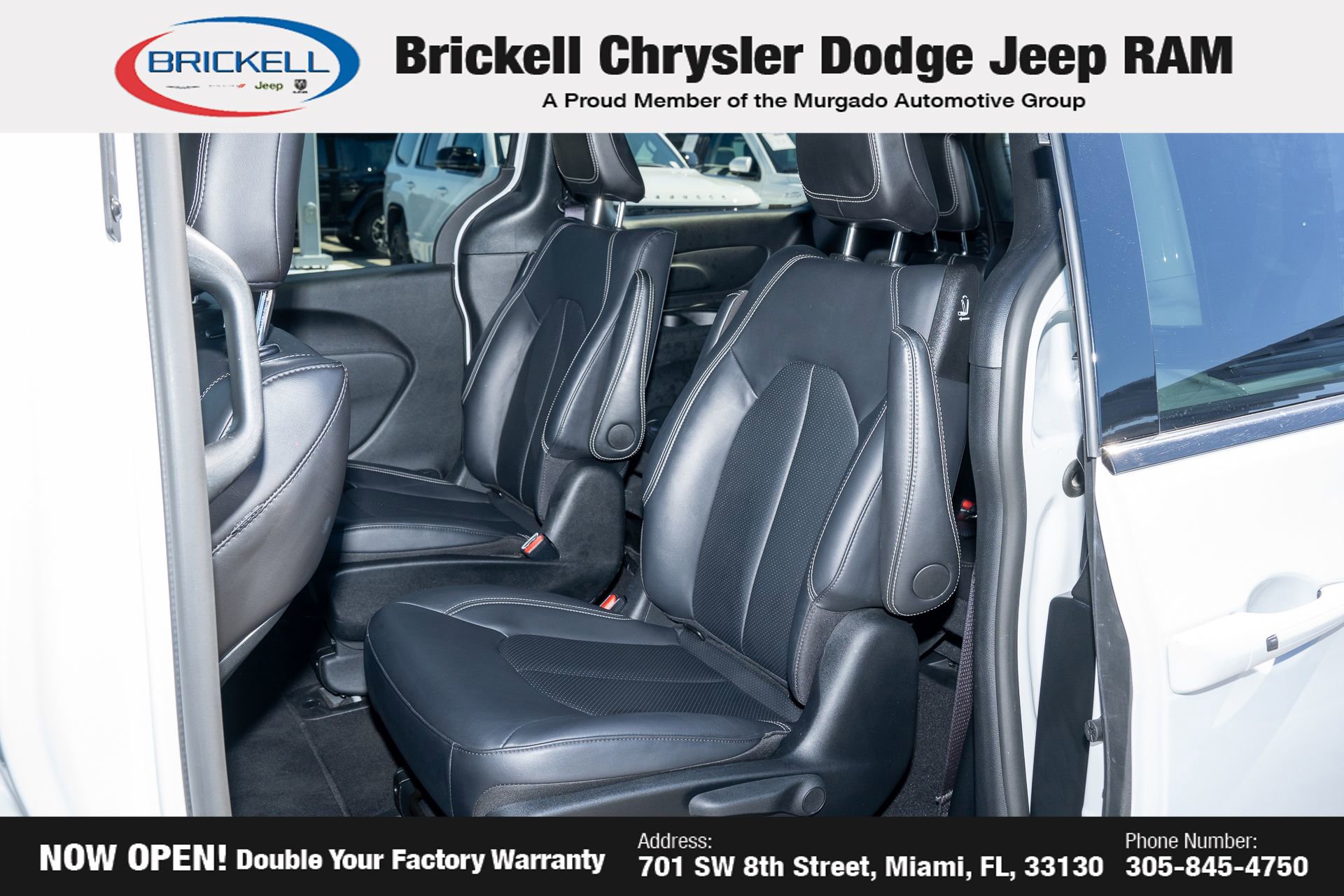 Used 2024 Chrysler Pacifica Limited FWD image 17