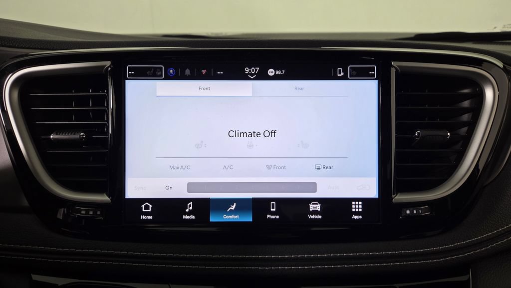 New 2025 Chrysler Pacifica Select w/ Fav Edition Package FWD image 25