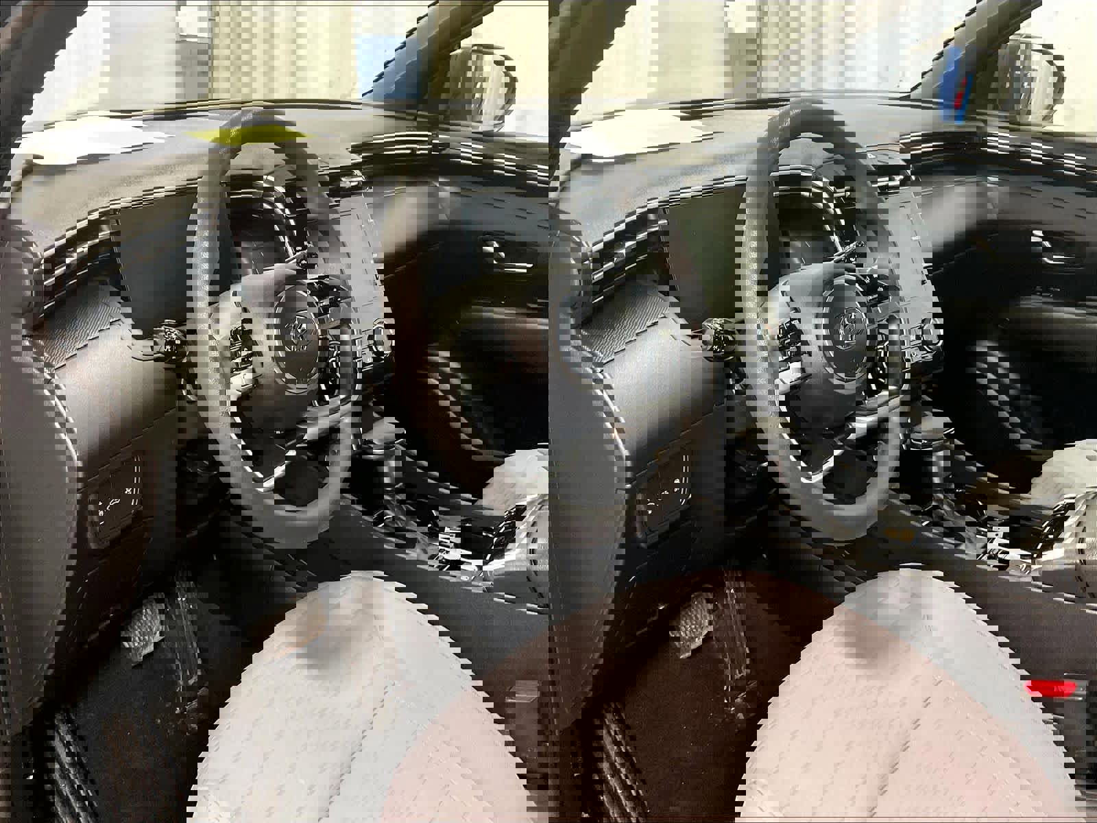 Used 2023 Hyundai Santa Cruz SEL w/ Activity Package image 8