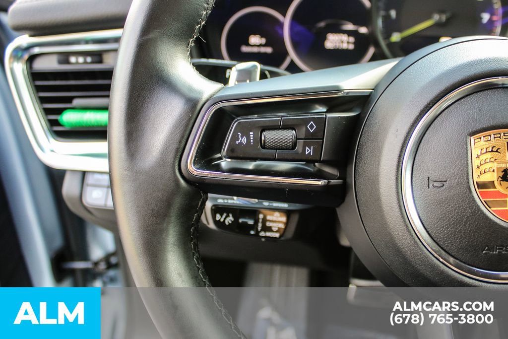 Used 2023 Porsche Panamera 4 Platinum Edition w/ Sportdesign Package image 27