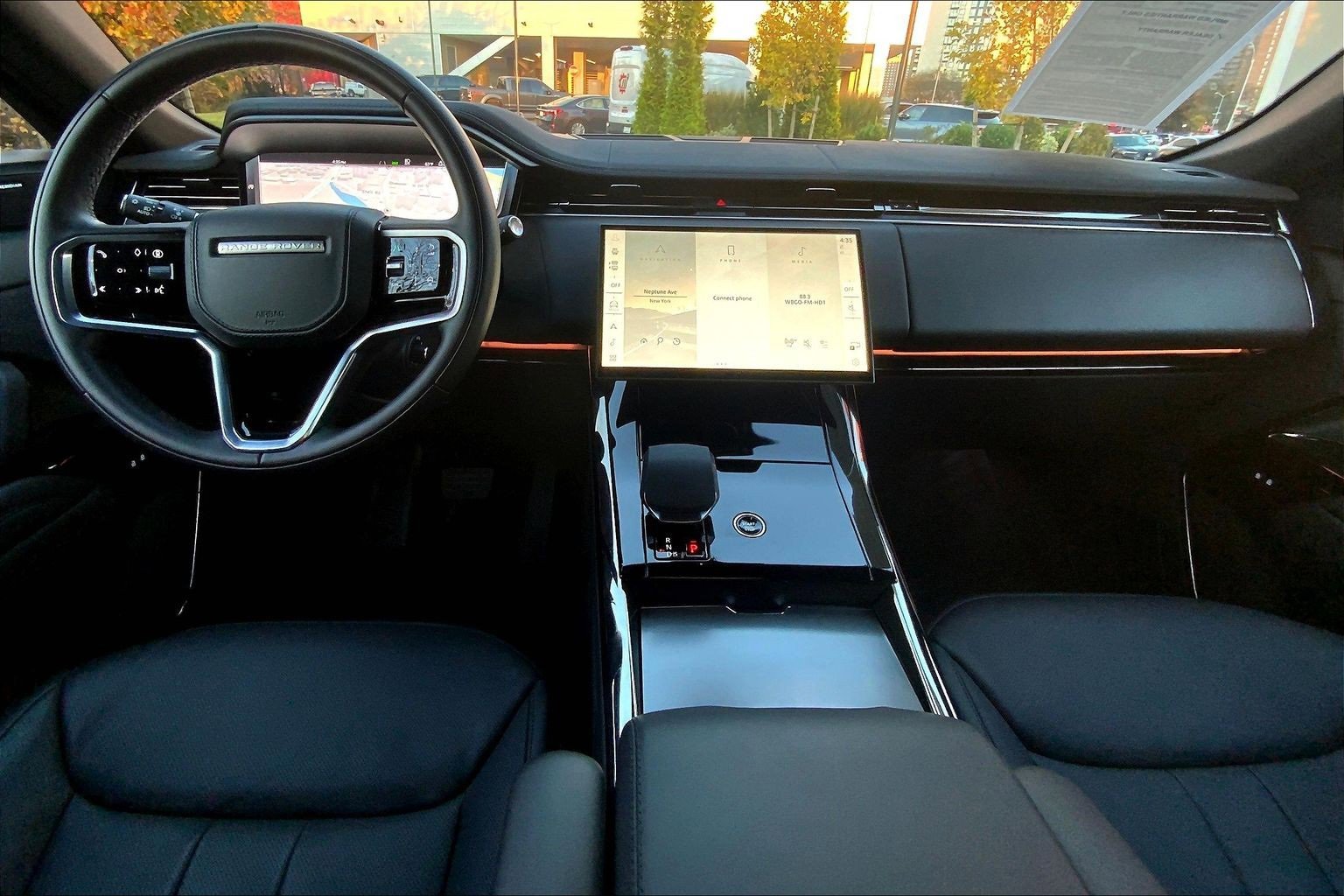 Used 2024 Land Rover Range Rover Sport SE image 15