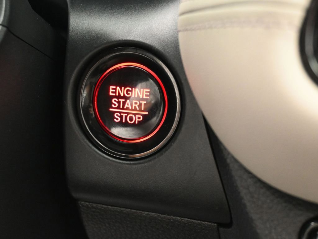 Used 2023 Honda HR-V LX image 31