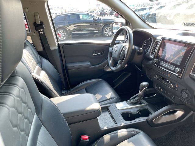 Used 2024 Nissan Frontier SL w/ Technology Package RWD image 19