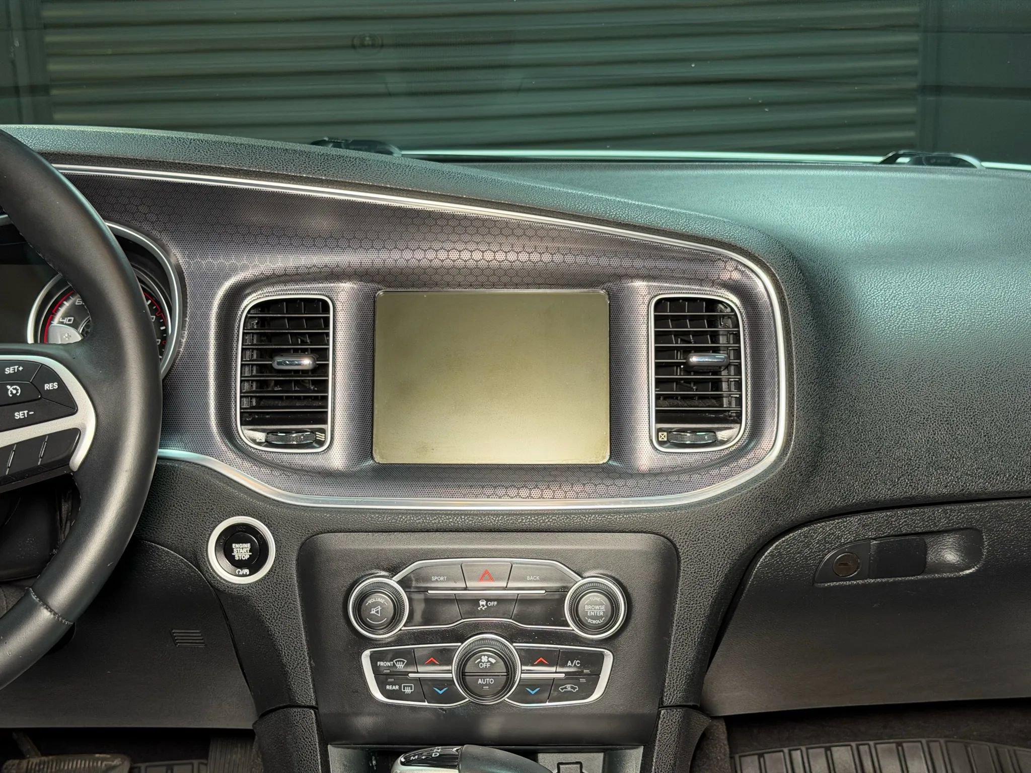 Used 2016 Dodge Charger R/T w/ Navigation & Travel Group image 28