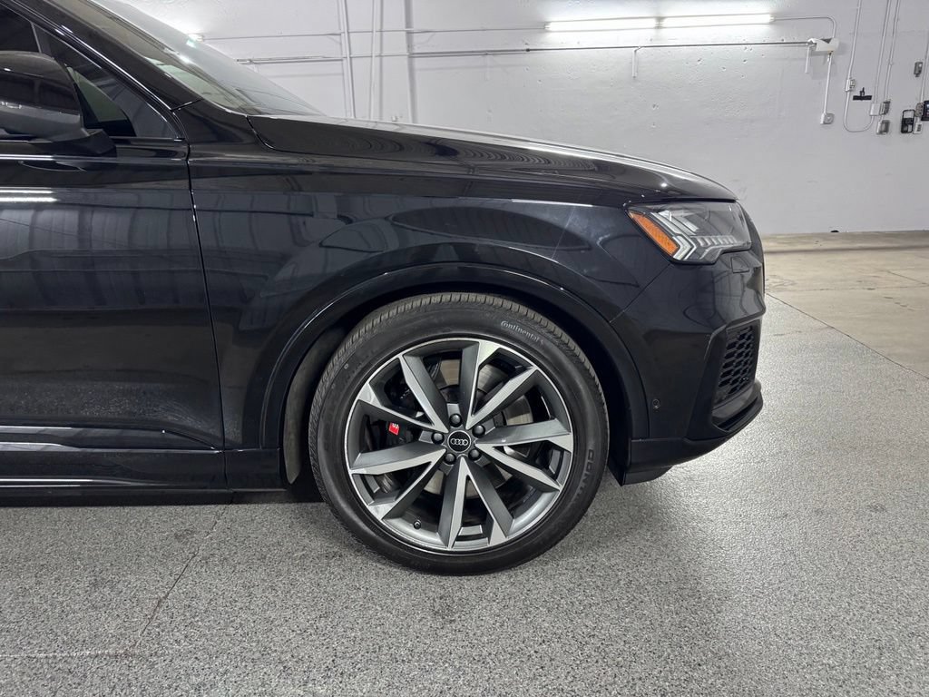 Used 2024 Audi SQ7 Premium Plus AWD/4WD image 4