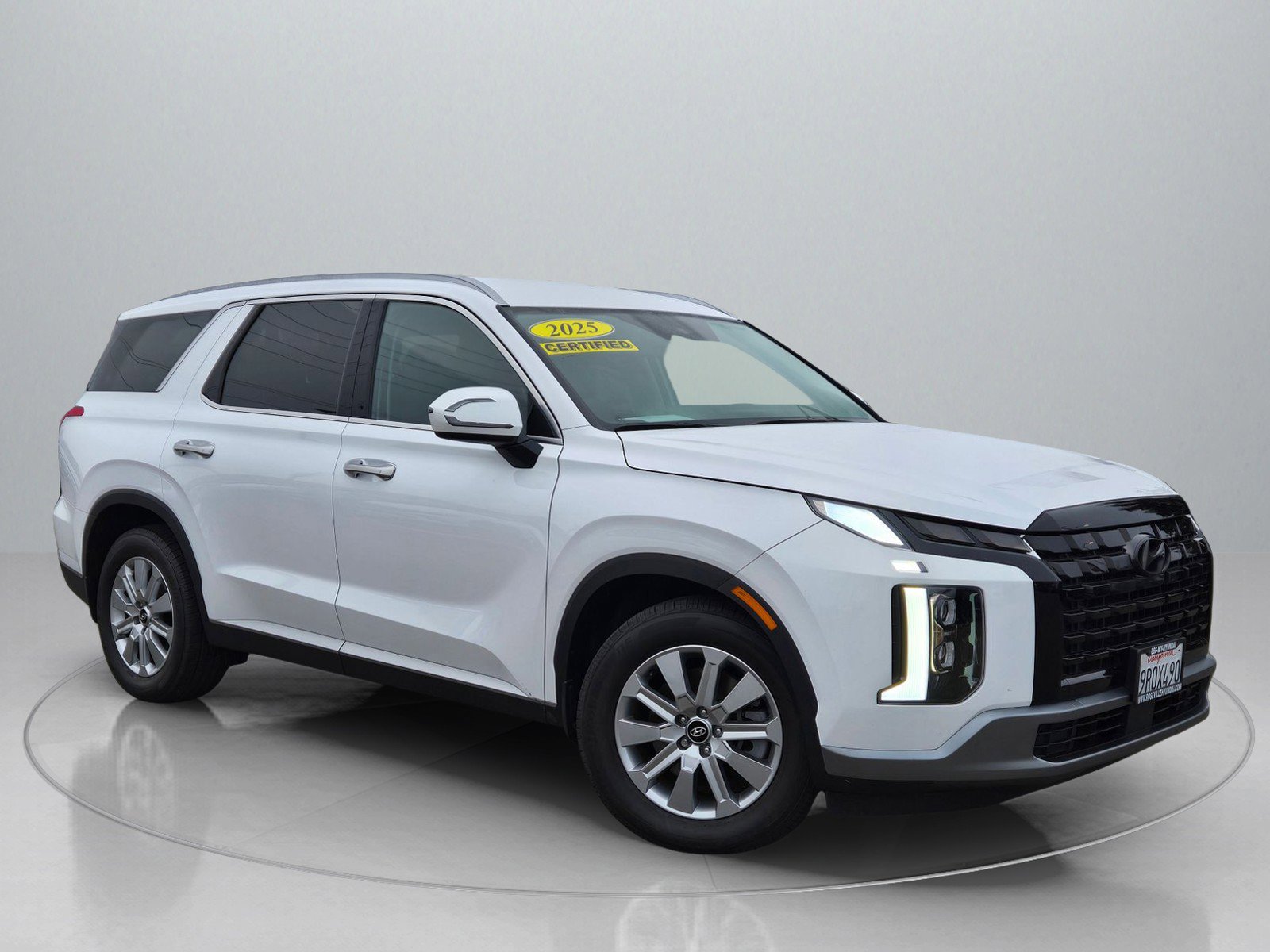 Certified 2025 Hyundai Palisade SEL image 10