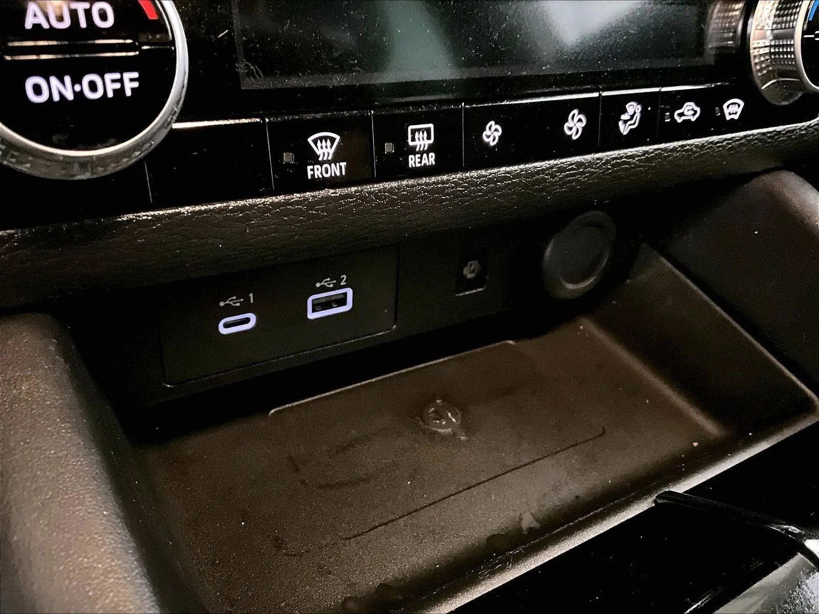 Used 2022 Mitsubishi Outlander SE image 31