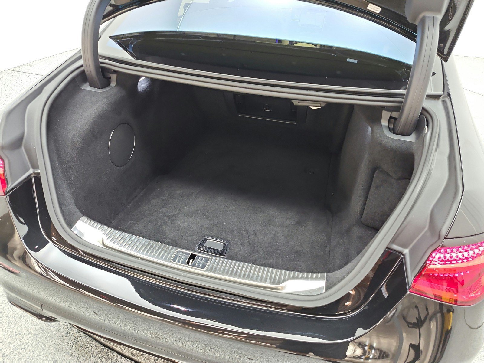 Certified 2023 Mercedes-Benz Maybach S 580 4MATIC image 22