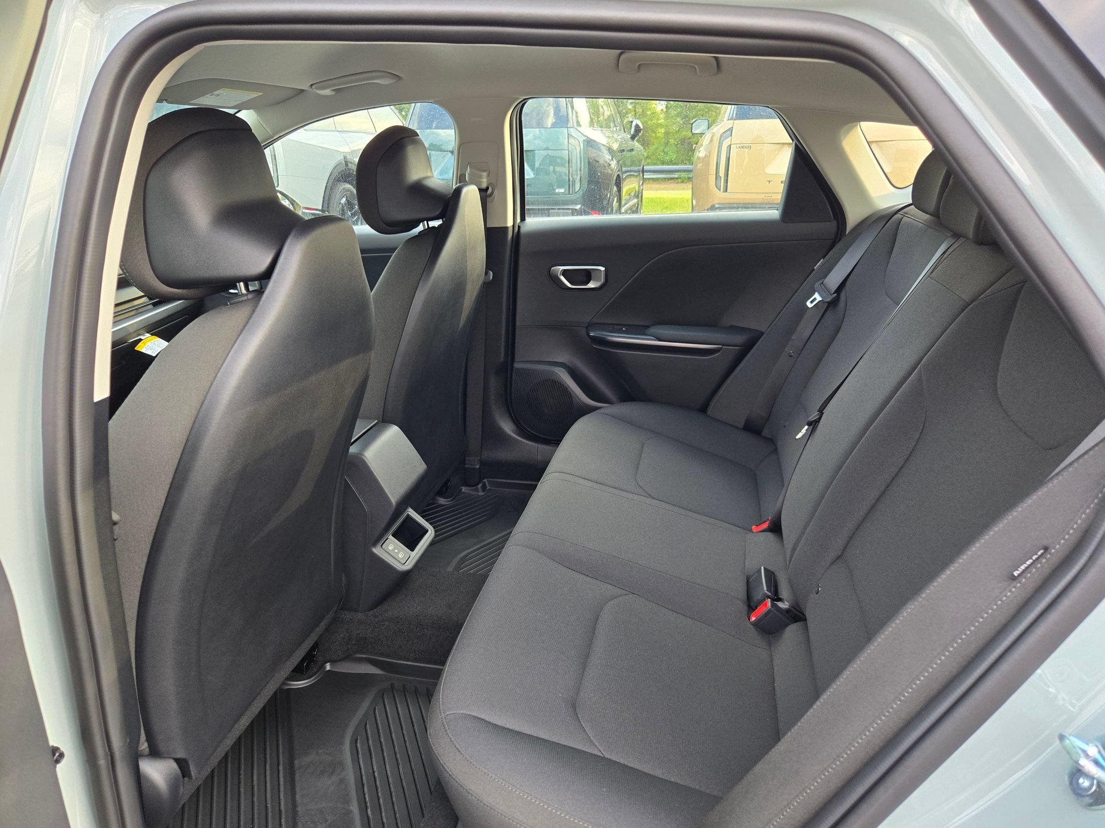 New 2026 Kia K4 FWD image 31