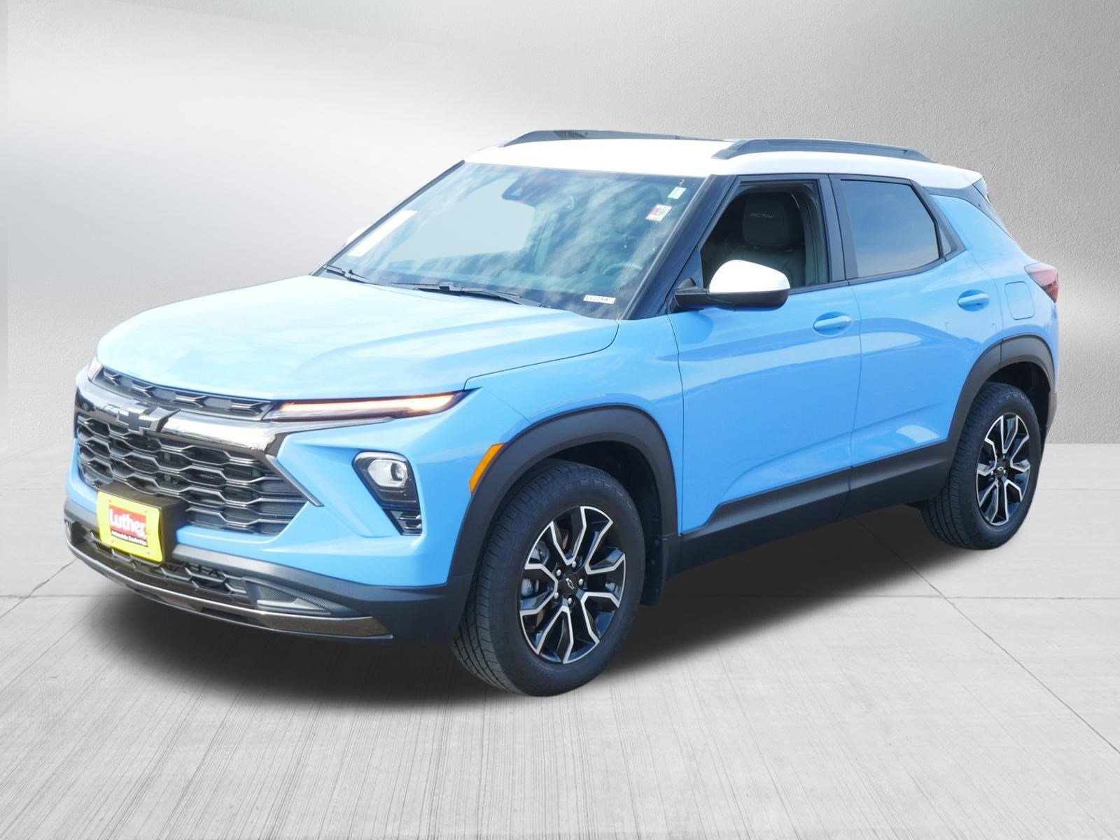 Used 2024 Chevrolet TrailBlazer ACTIV w/ Convenience Package image 3