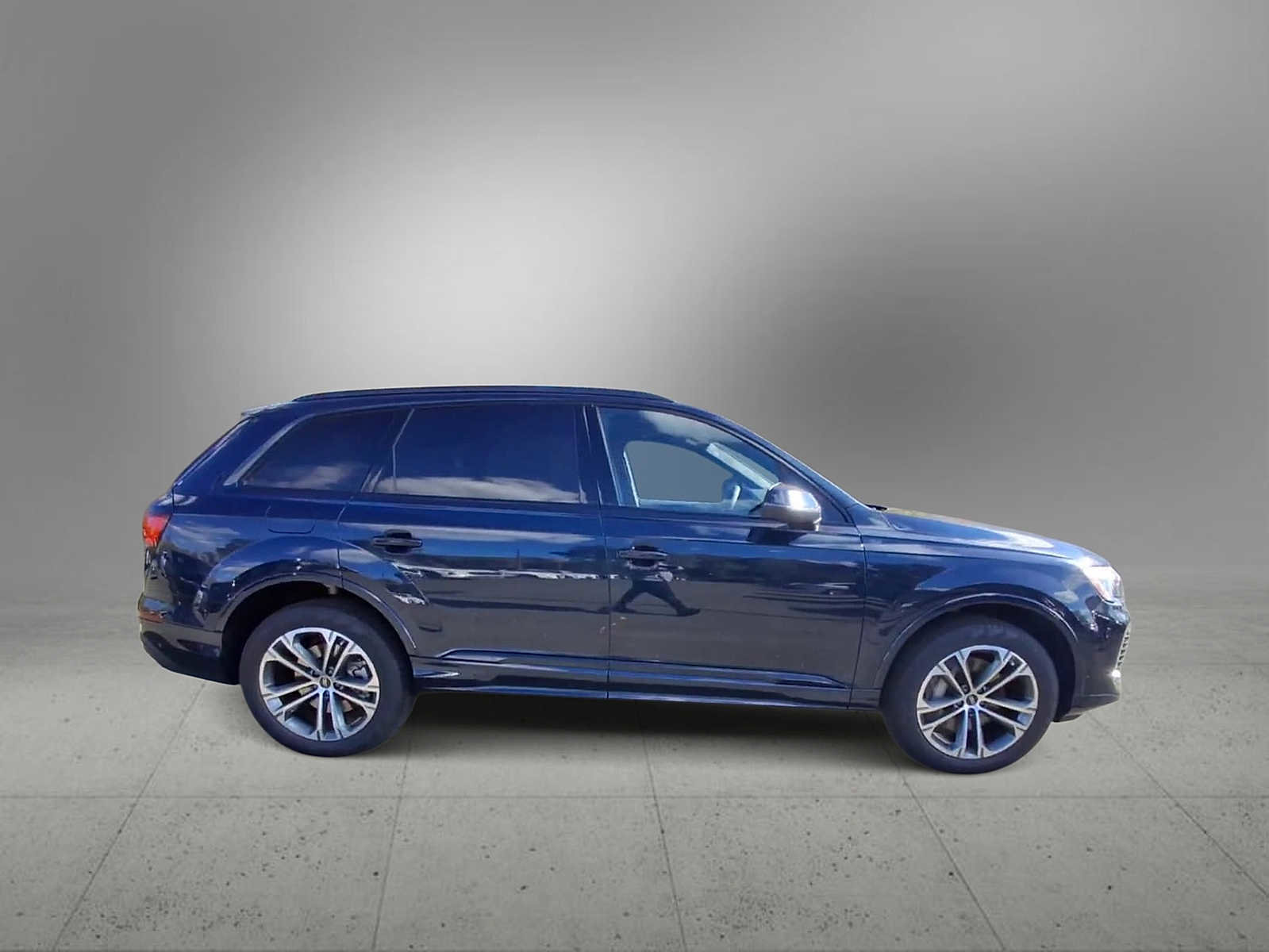 New 2026 Audi Q7 2.0T Premium image 9