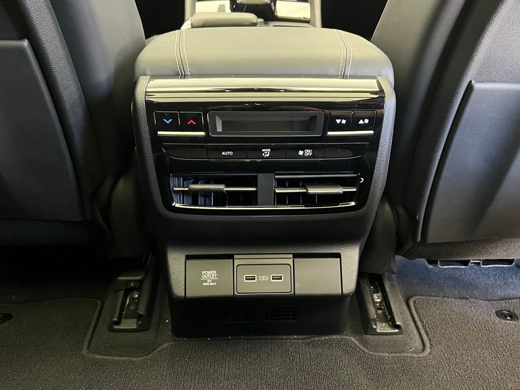 Used 2023 Acura MDX FWD w/ Technology Package image 10