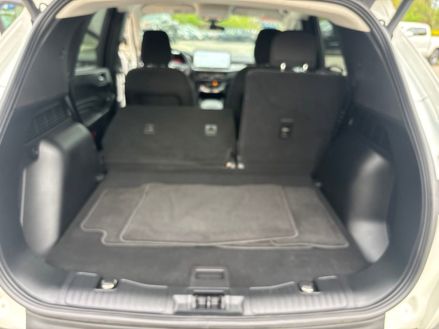 Used 2023 Ford Escape Active w/ Tech Pack #1 AWD/4WD image 24