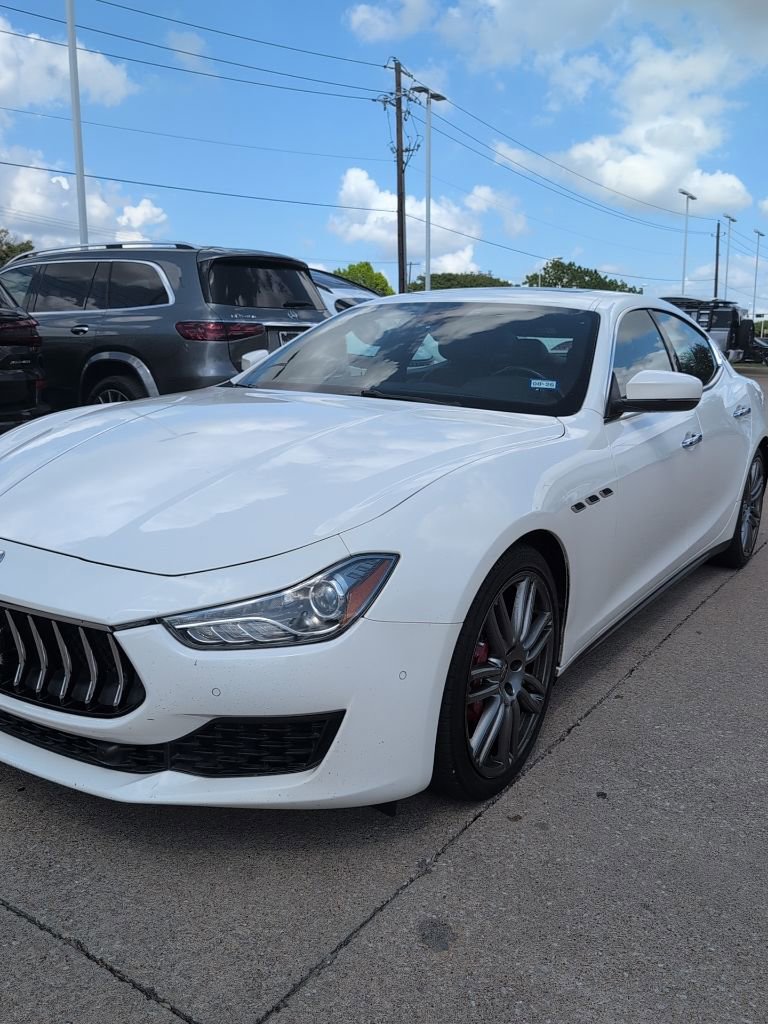 Used 2018 Maserati Ghibli S image 2