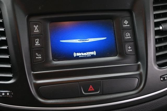 Used 2016 Chrysler 200 Limited w/ Convenience Group FWD image 24