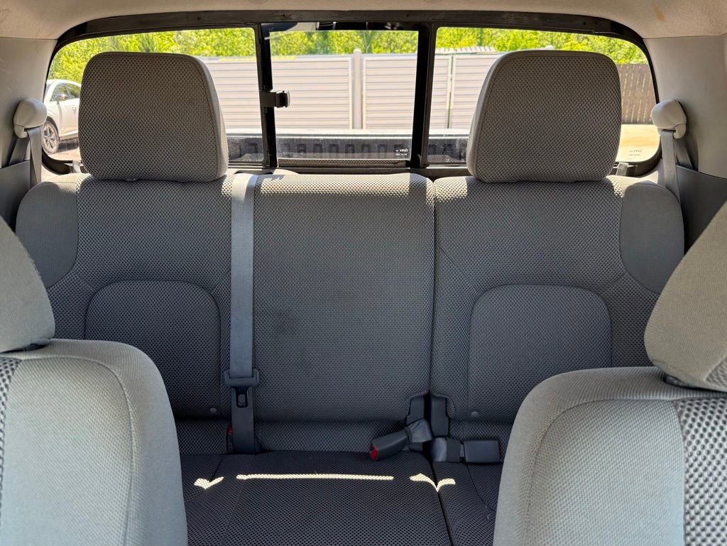 Used 2016 Nissan Frontier SV w/ SV Value Truck Package RWD image 25