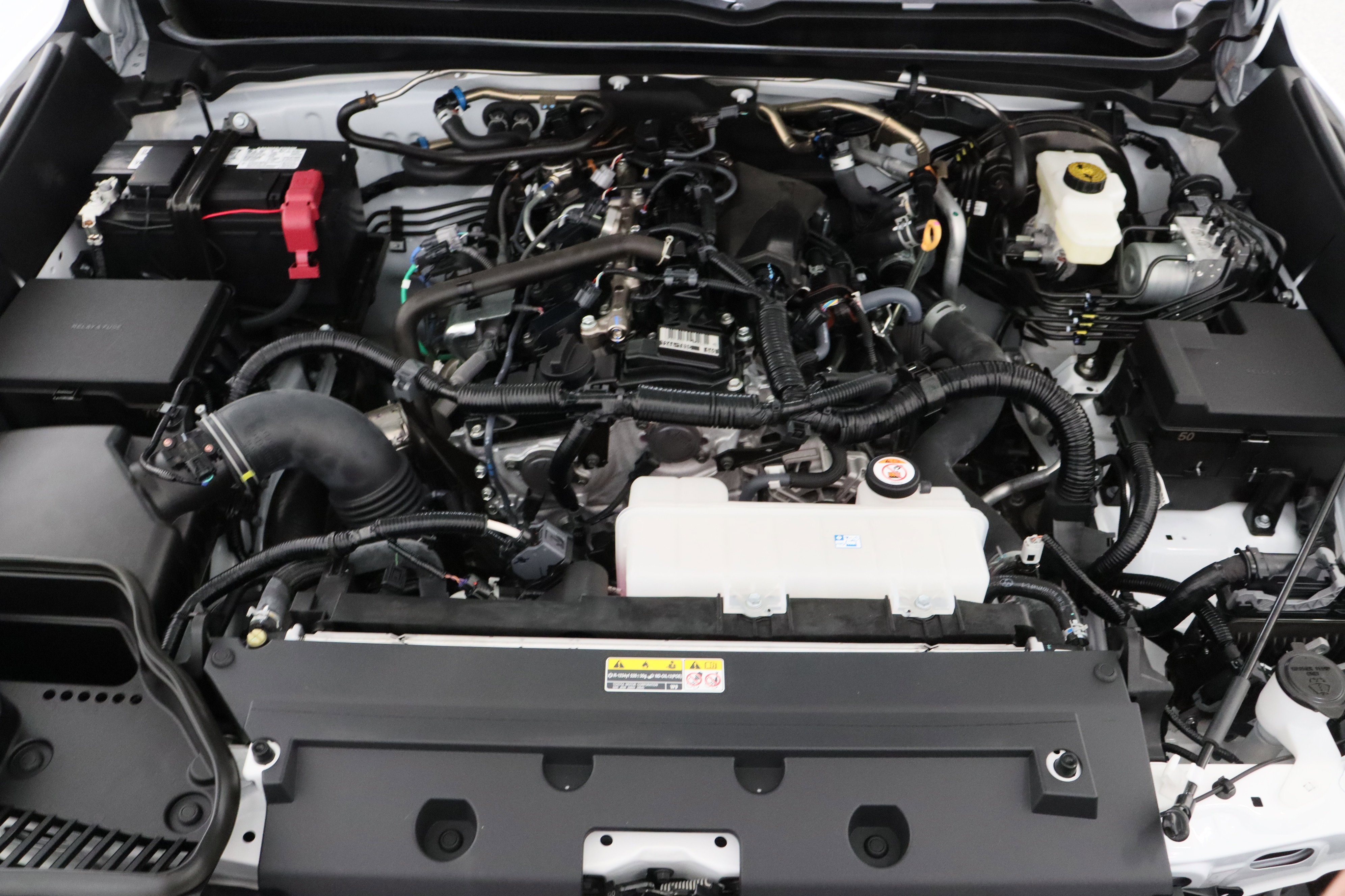 Certified 2025 Toyota Tacoma TRD Off-Road AWD/4WD image 37