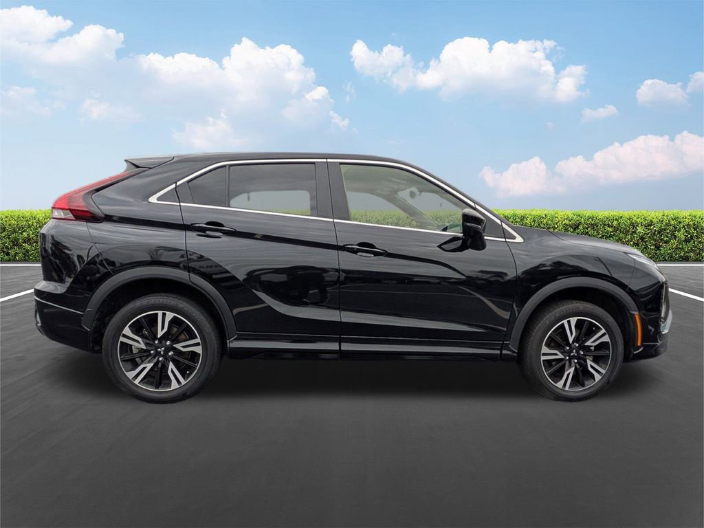 Used 2024 Mitsubishi Eclipse Cross SEL image 3