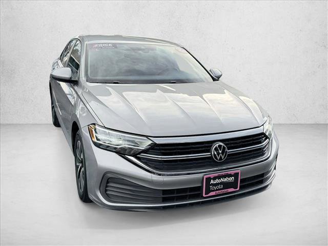 Used 2024 Volkswagen Jetta S video 3