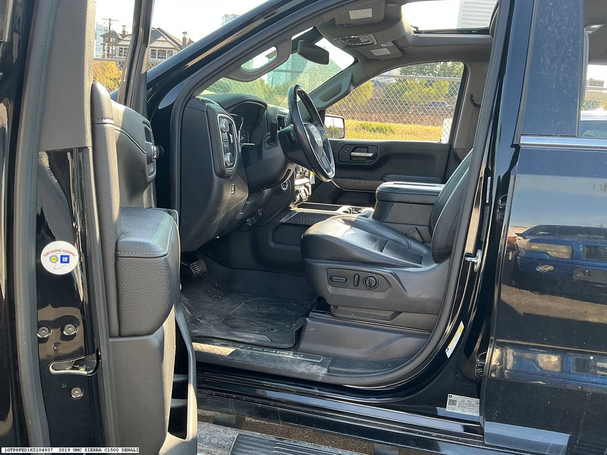 Used 2019 GMC Sierra 1500 Denali RWD image 8