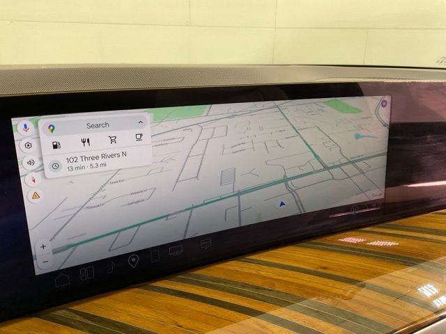 Certified 2025 Cadillac Escalade ESV Sport Platinum image 11