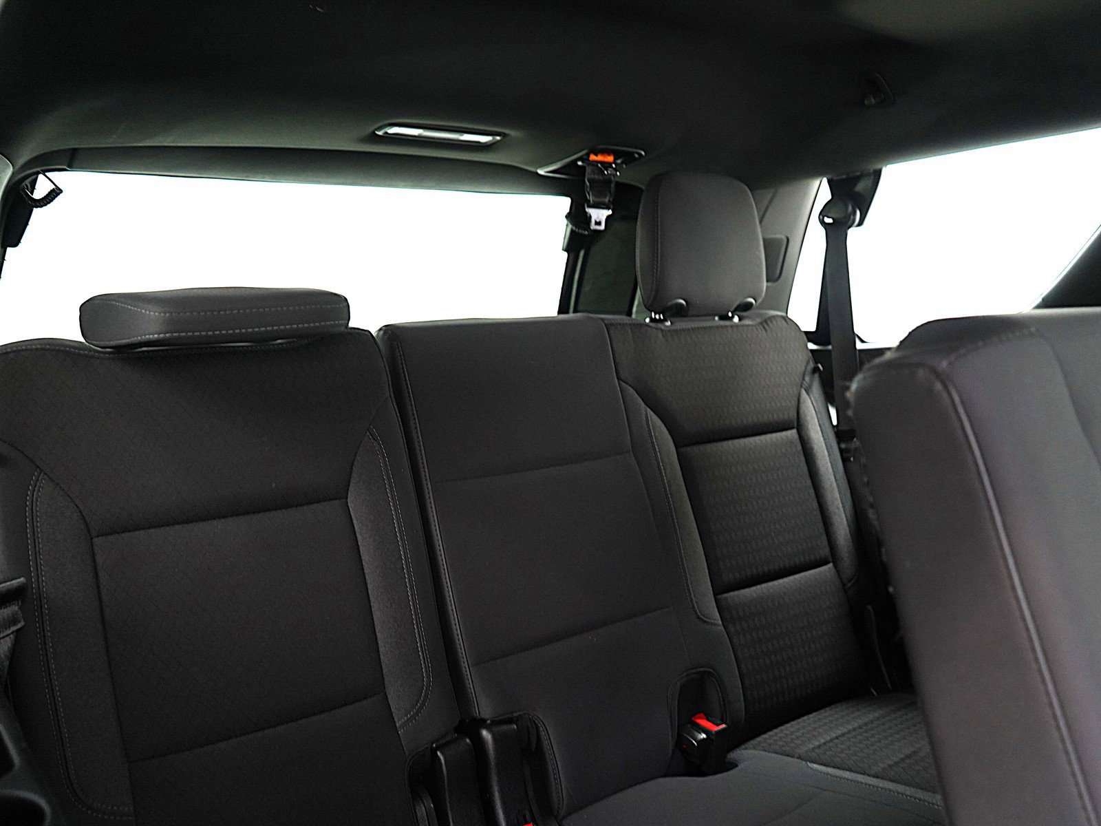 Used 2024 GMC Yukon SLE image 12