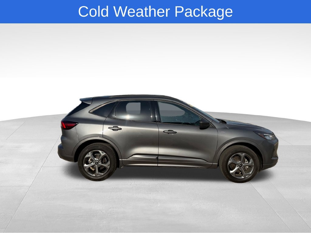 Used 2024 Ford Escape ST-Line w/ Tech Pack #1 AWD/4WD image 4