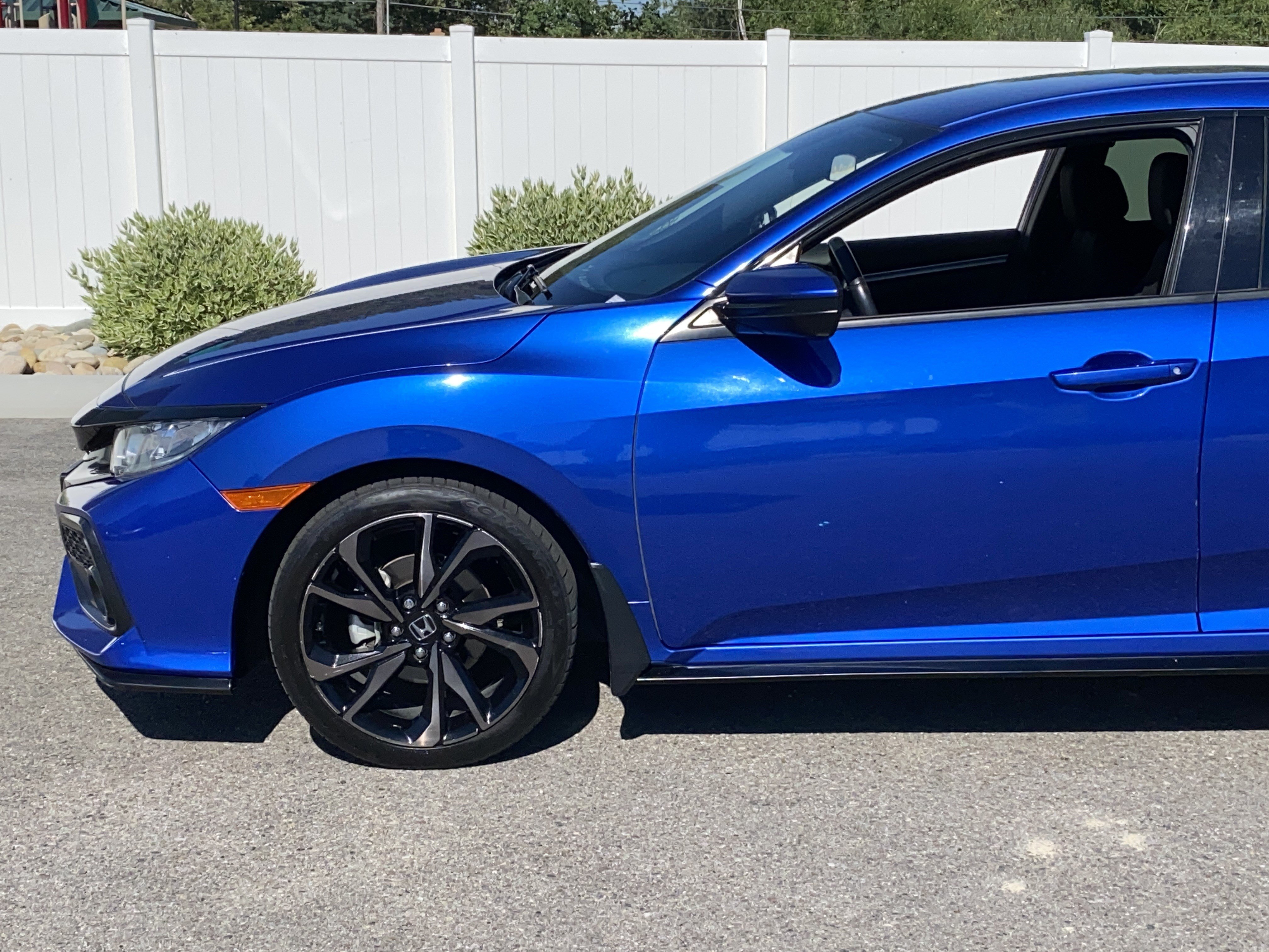 Used 2019 Honda Civic Sport image 2