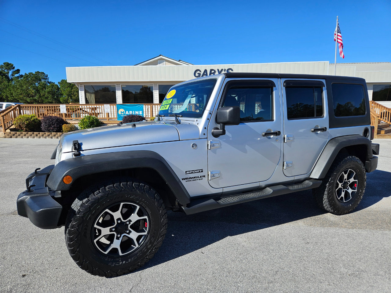 Used 2012 Jeep Wrangler Unlimited Sport image 2