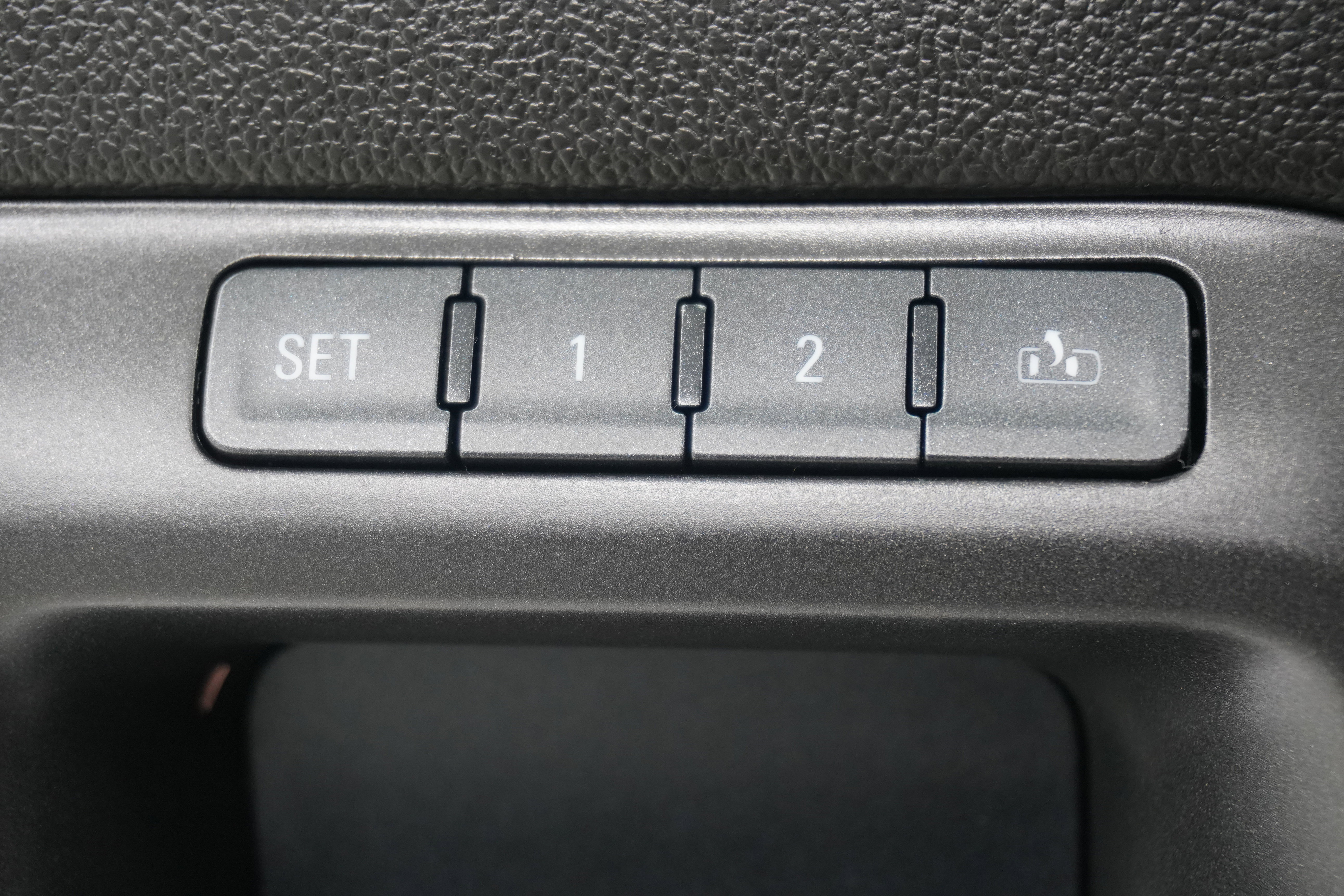 Used 2017 GMC Sierra 1500 SLT AWD/4WD image 15