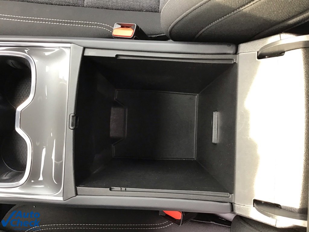 Used 2025 GMC Acadia Elevation image 42