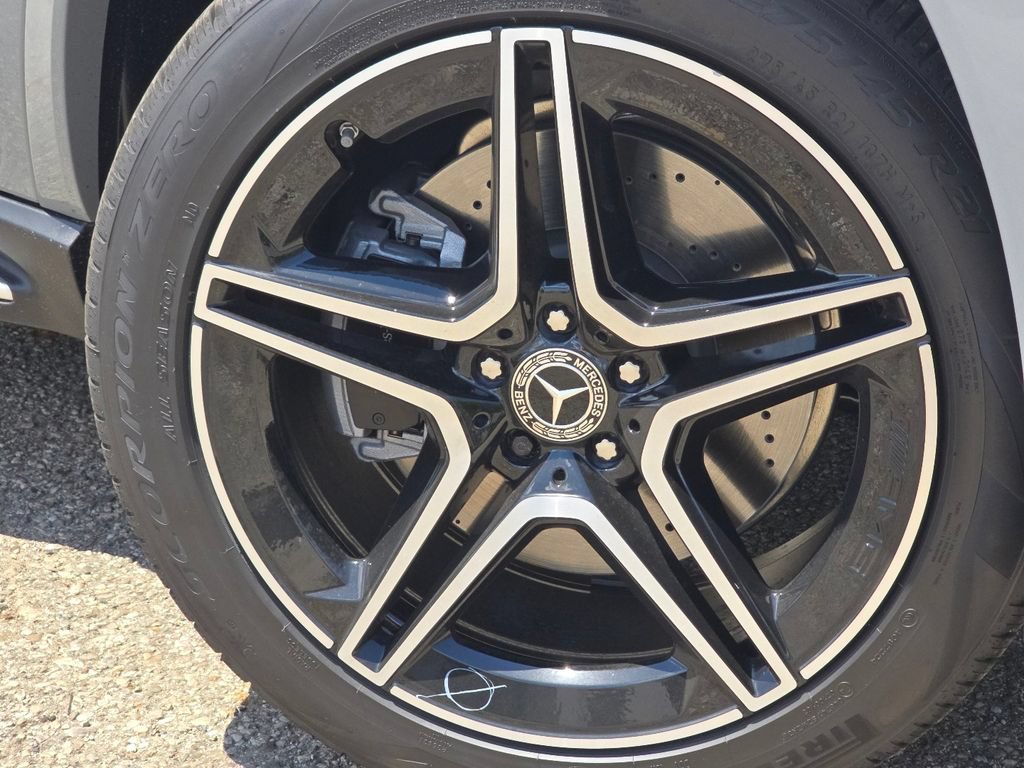 New 2026 Mercedes-Benz GLS 450 4MATIC image 10