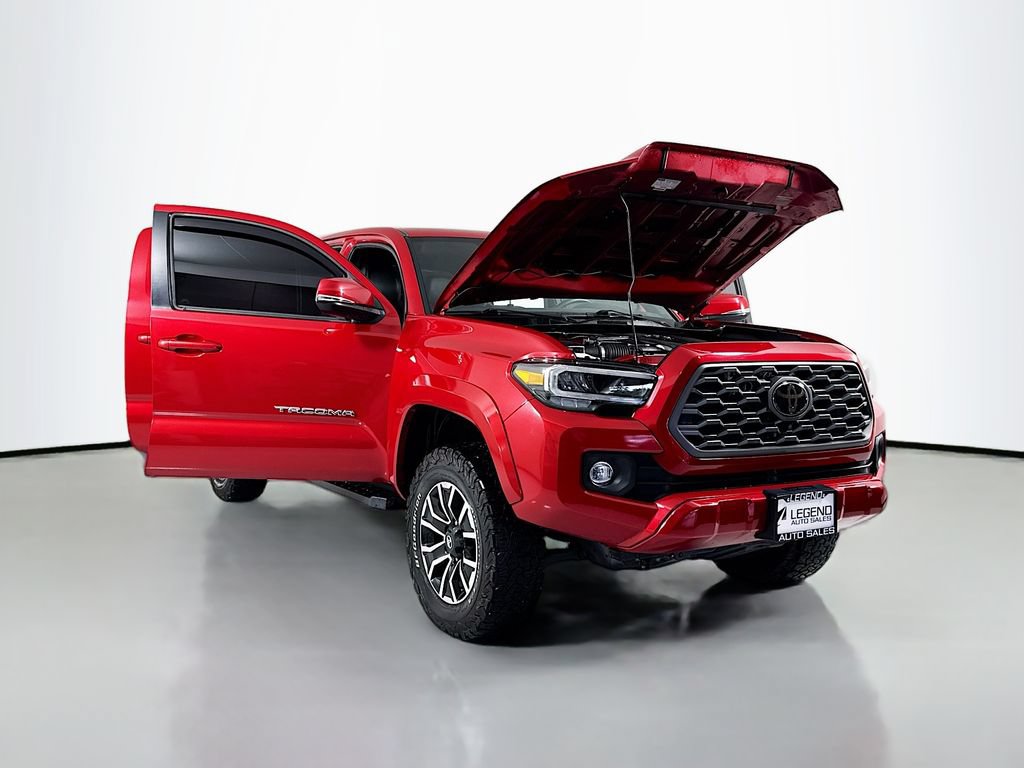 Used 2022 Toyota Tacoma TRD Sport w/ TRD Premium Sport Package AWD/4WD image 20