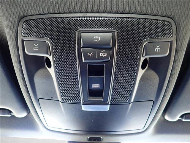 Used 2018 Mercedes-Benz CLA 250 4MATIC image 23