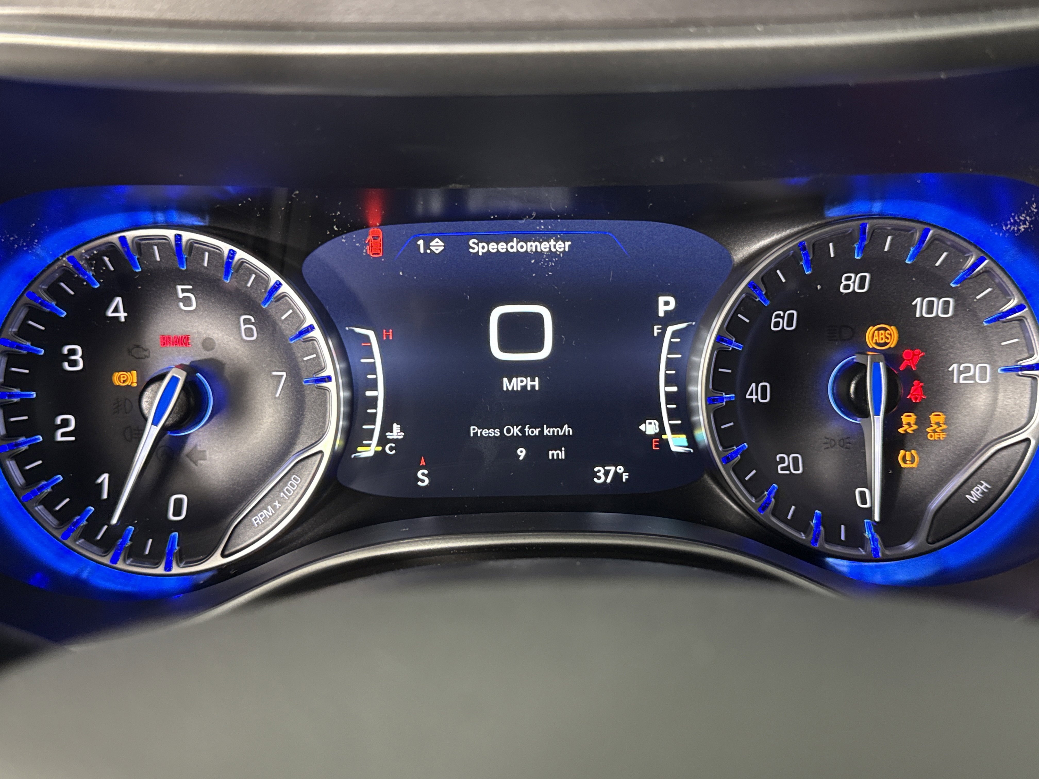 New 2026 Chrysler Pacifica Select w/ S Appearance Package image 19