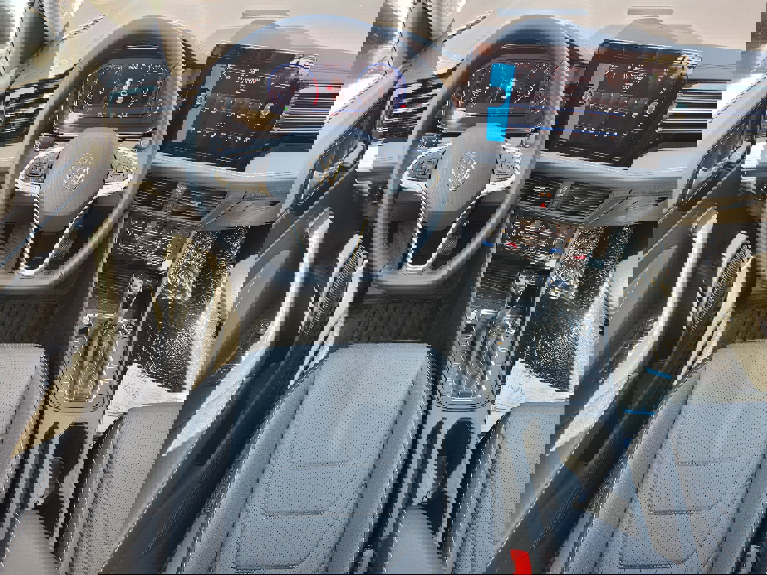 New 2025 Volkswagen Jetta SEL image 14