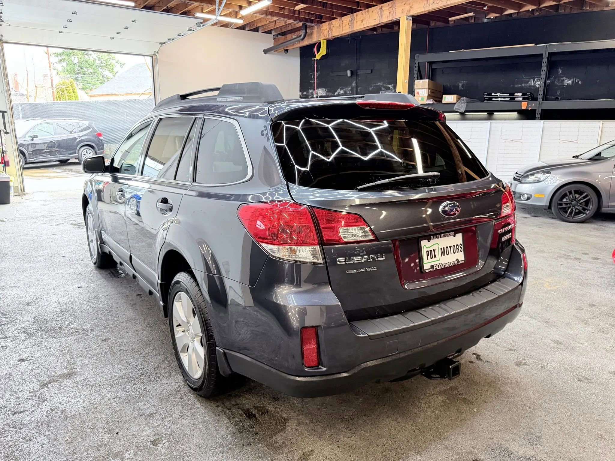 Used 2012 Subaru Outback 2.5i Premium image 4