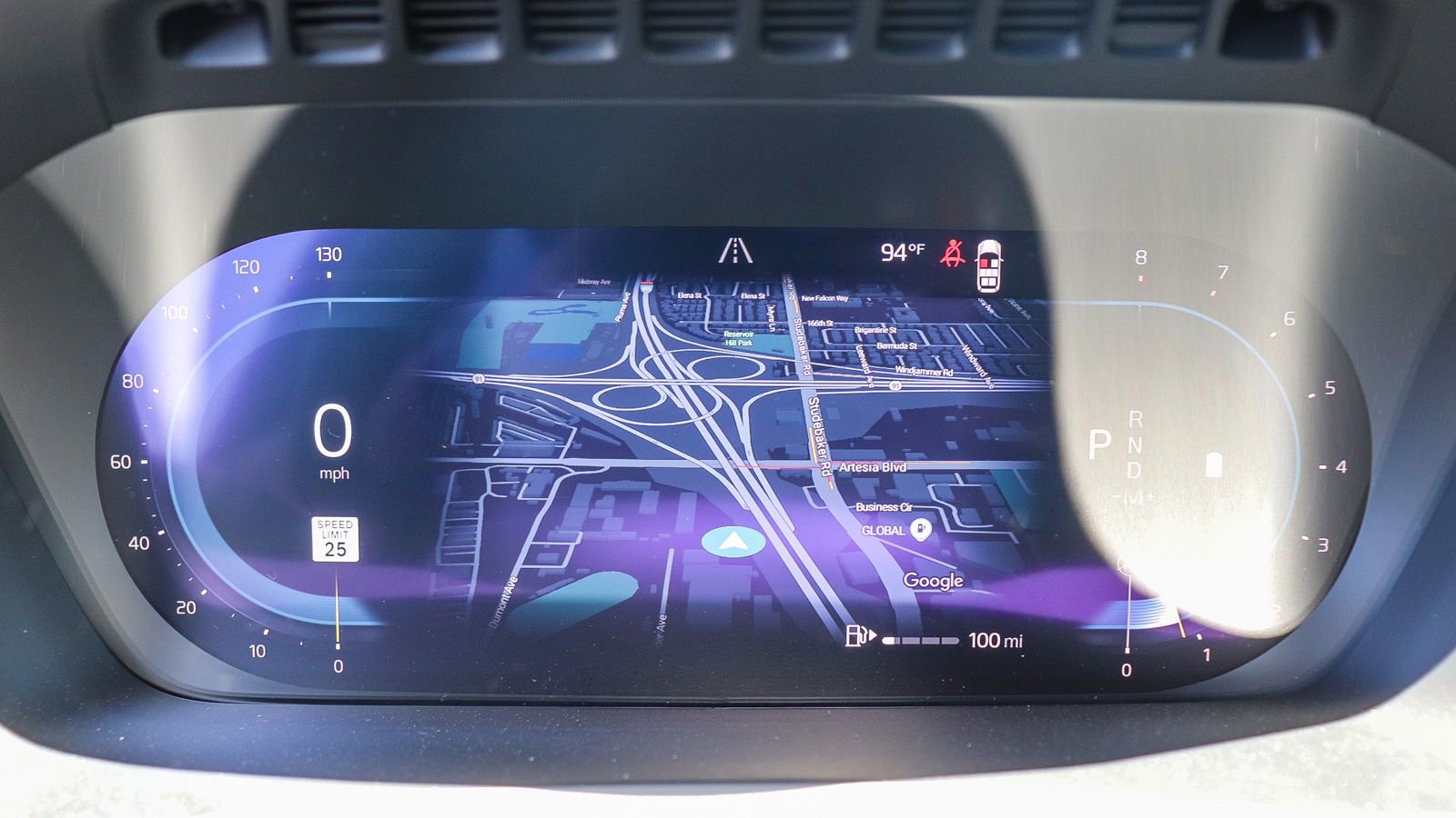 Used 2025 Volvo XC90 B6 Ultra w/ Protection Package Premier AWD/4WD image 24