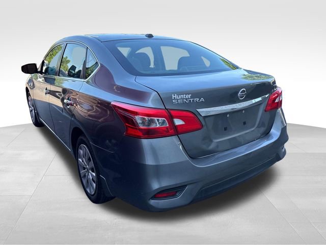 Used 2016 Nissan Sentra SV FWD image 5