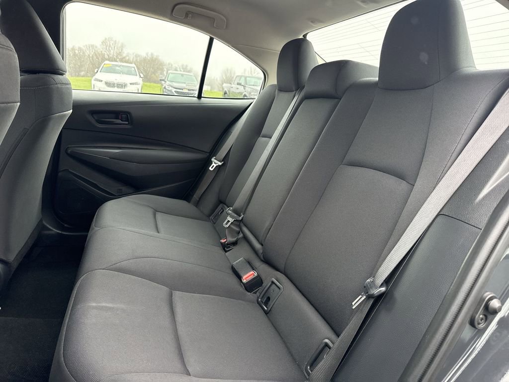 Used 2024 Toyota Corolla LE FWD image 24