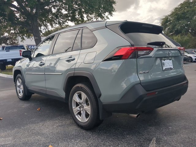 Used 2021 Toyota RAV4 XLE image 6