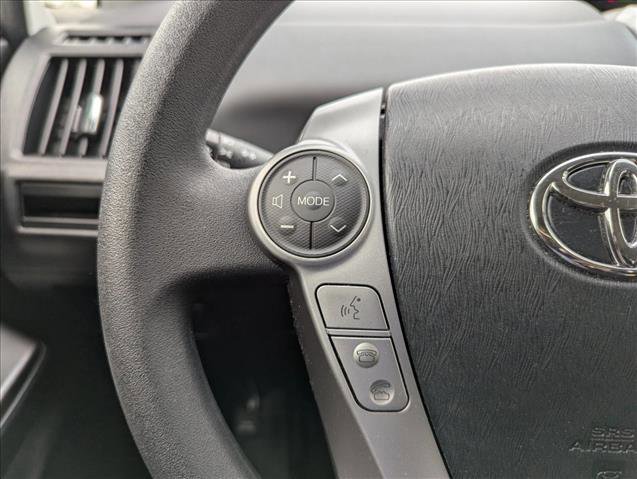 Used 2017 Toyota Prius V Three image 13