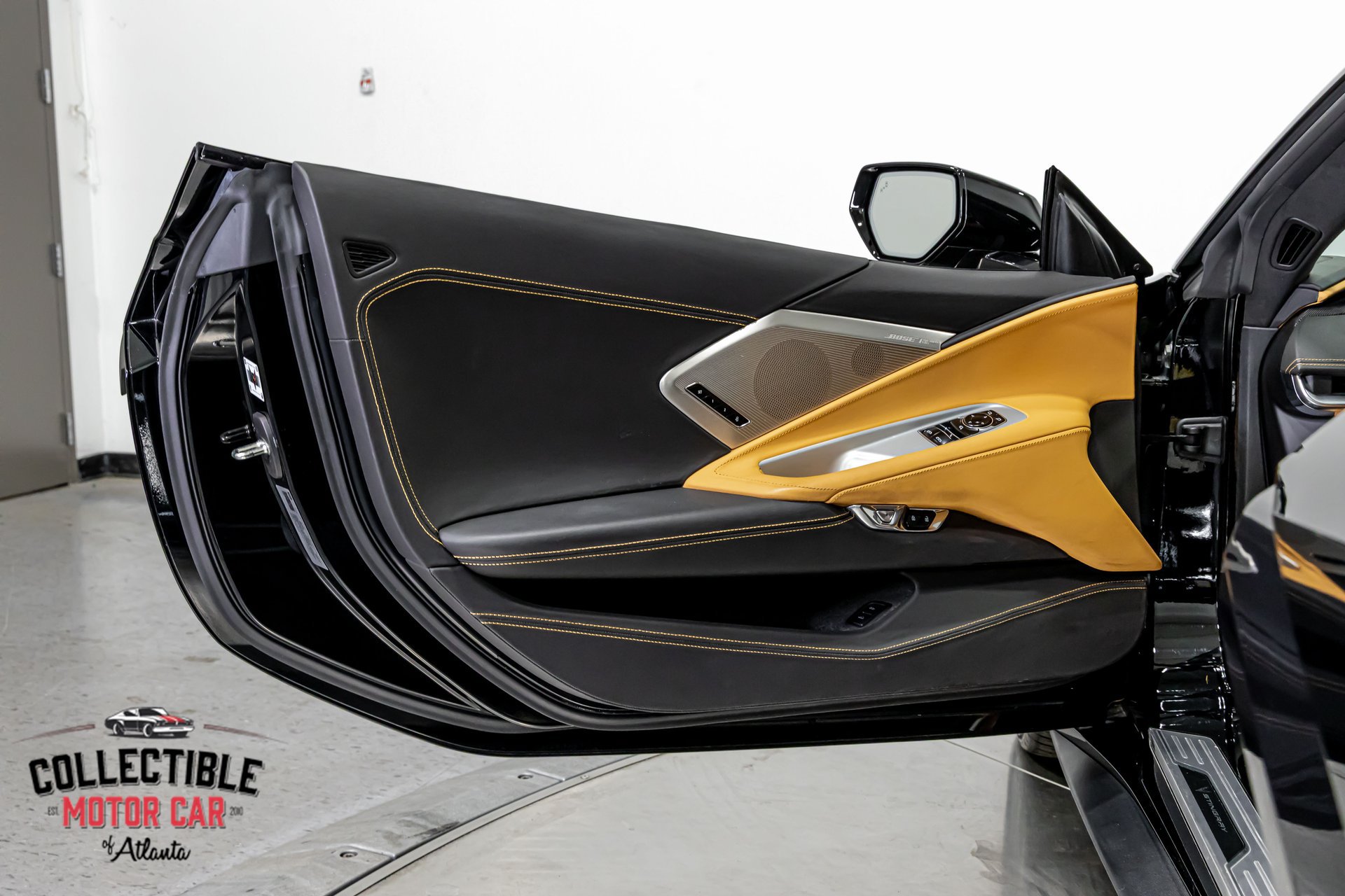 Used 2022 Chevrolet Corvette Stingray Premium Cpe w/ Body-Color Dual Roof Package RWD image 68