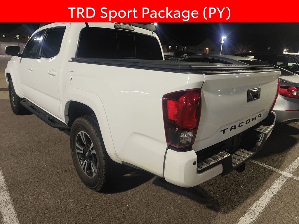 Used 2019 Toyota Tacoma TRD Sport w/ Technology Package image 4