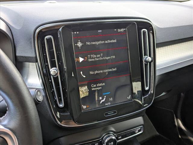 Used 2021 Volvo XC40 T5 Momentum AWD/4WD image 14