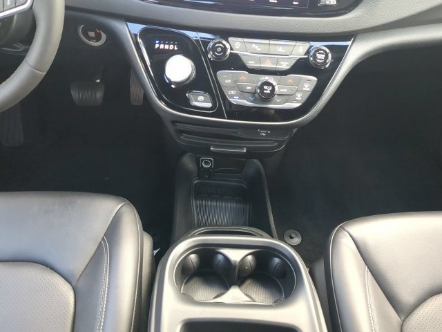 Certified 2026 Chrysler Pacifica Select FWD image 22