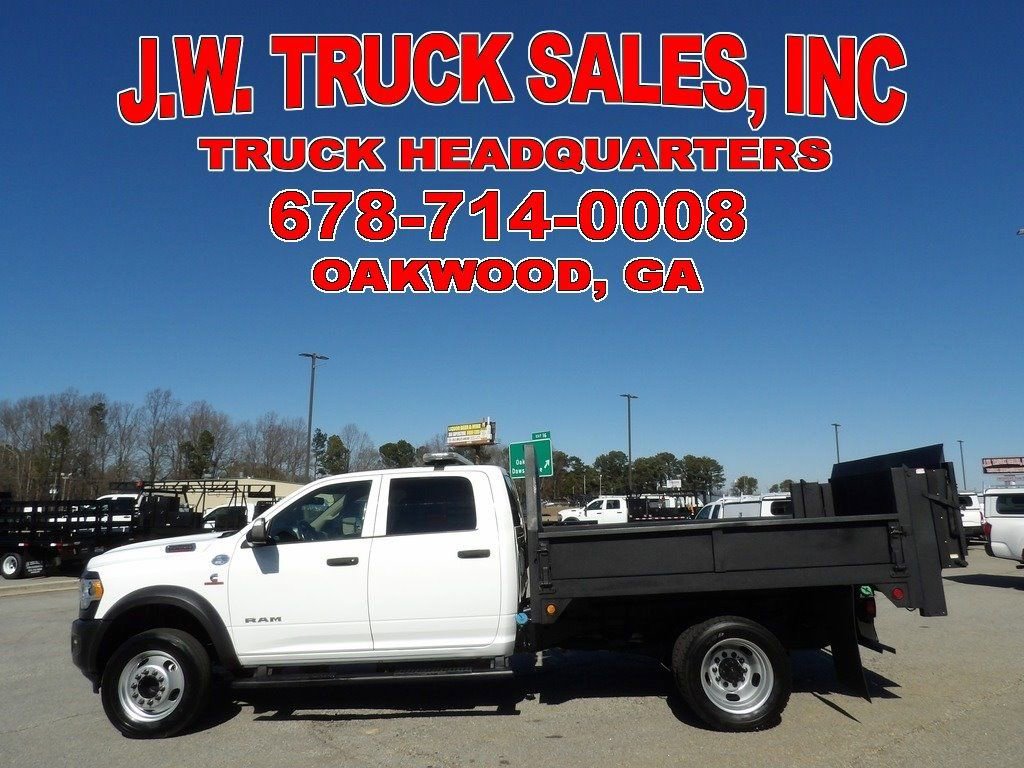 Used 2020 RAM 5500 Tradesman image 2