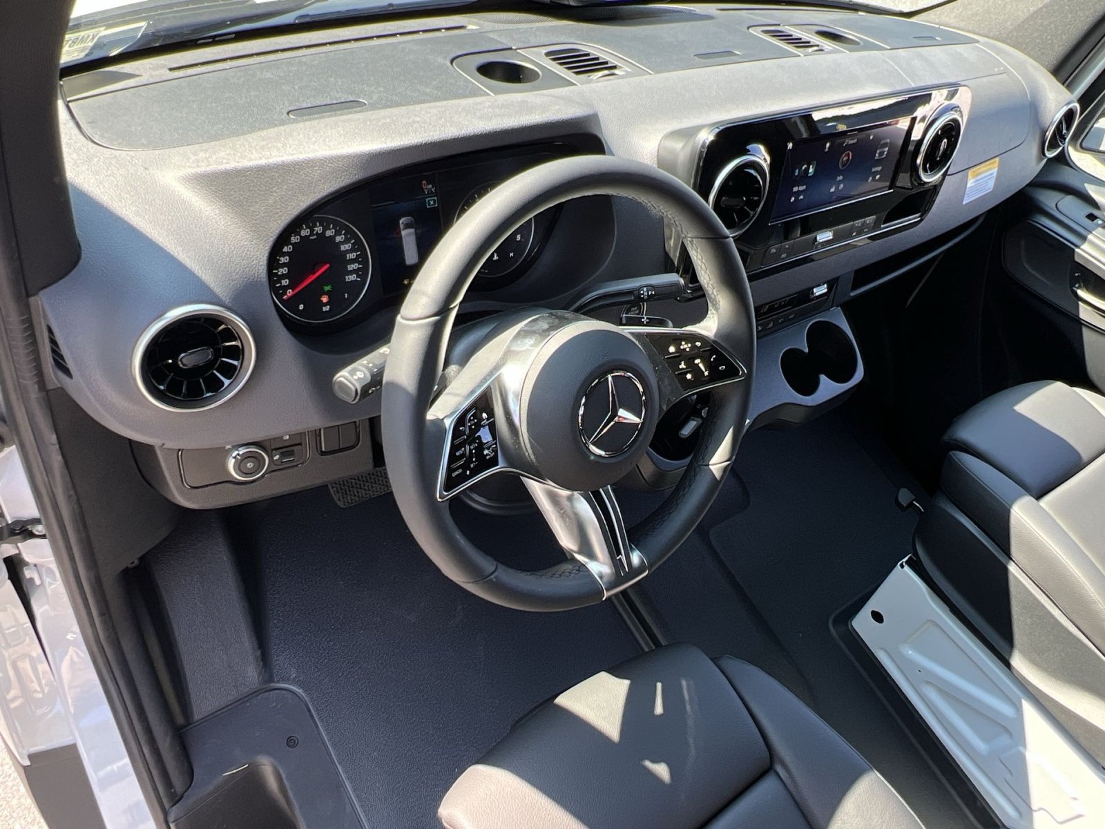 New 2026 Mercedes-Benz Sprinter 3500 image 28