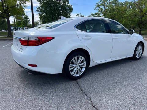 Used 2015 Lexus ES 350 w/ Premium Package FWD image 4