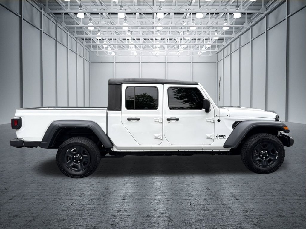 Used 2023 Jeep Gladiator Sport w/ Trailer Tow Package AWD/4WD image 10